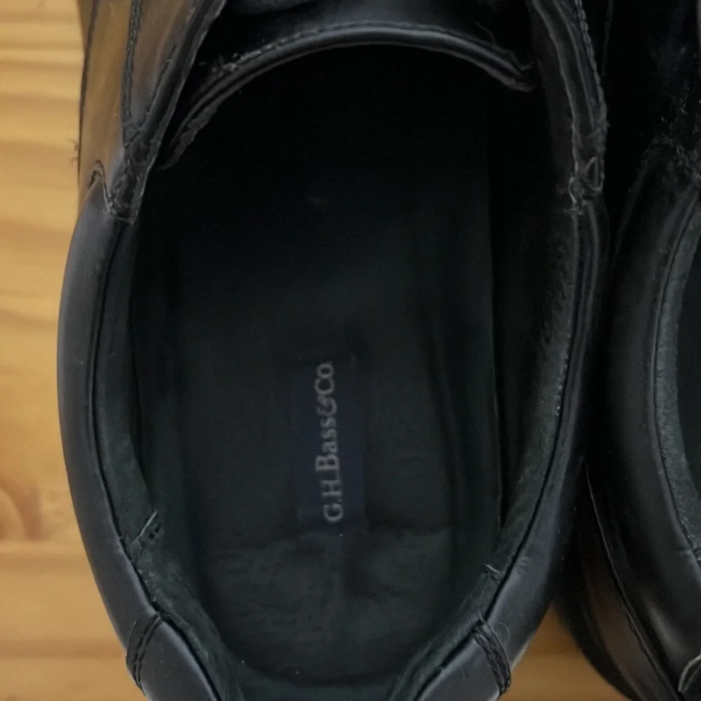 Men’s Bass Leather Dress Shoes - Mitchell